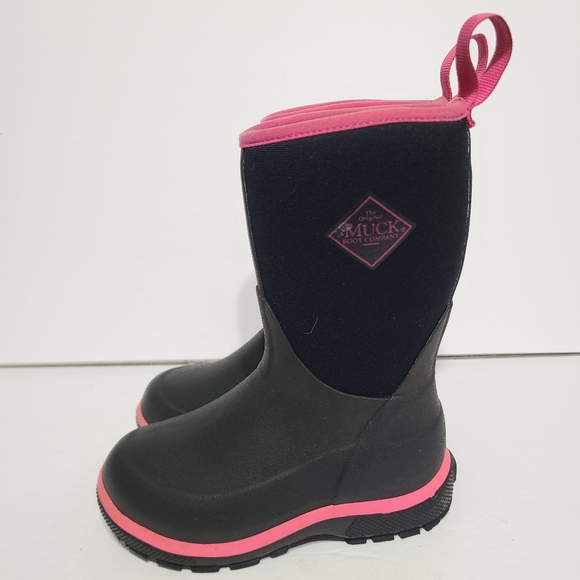 B52 Muck Boot Company Kids Size 11 Boots Black & Pink Element Rubber Farm Rain - Picture 1 of 6